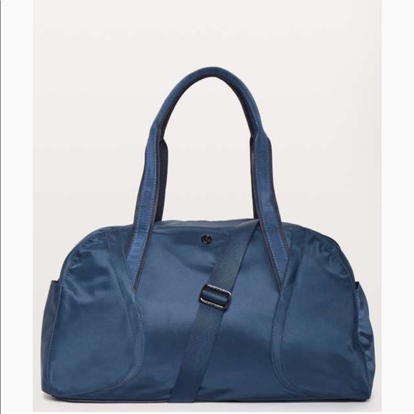 lululemon athletica Handbags - Lululemon Out of Range duffle bag *33L